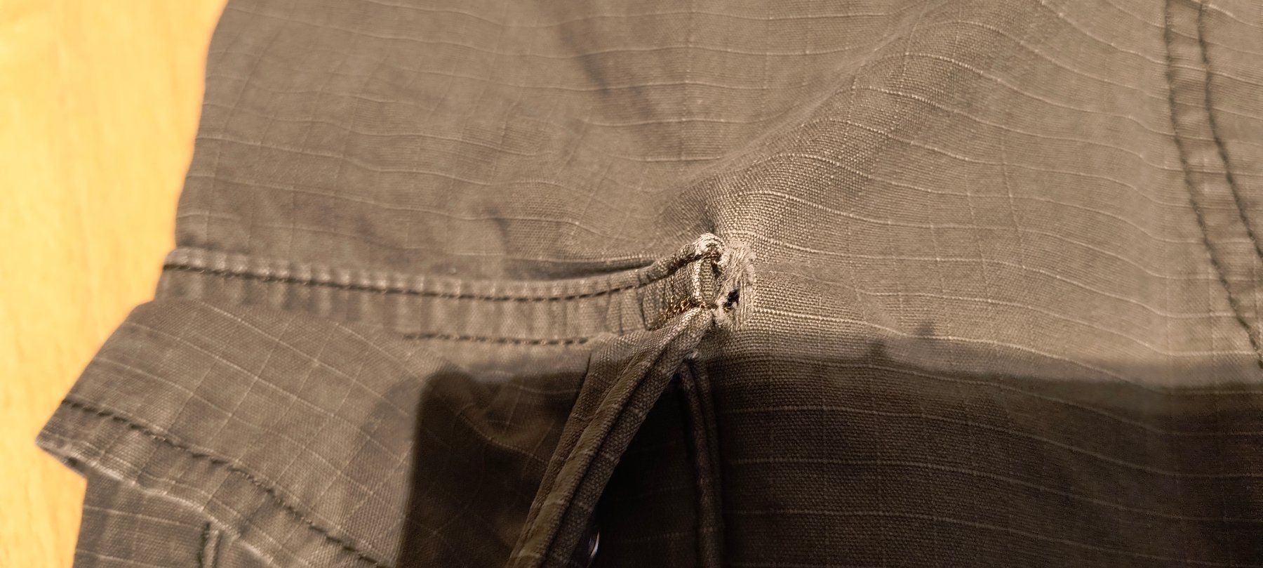 Carhartt Pantaloni: Carhartt Cargo Hose – Usato da Wiedlisbach venduto da Leaf99 3