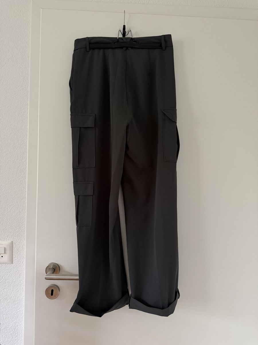 Hosen: graue Cargohose – Gebraucht aus Villigen von Liviaange 1