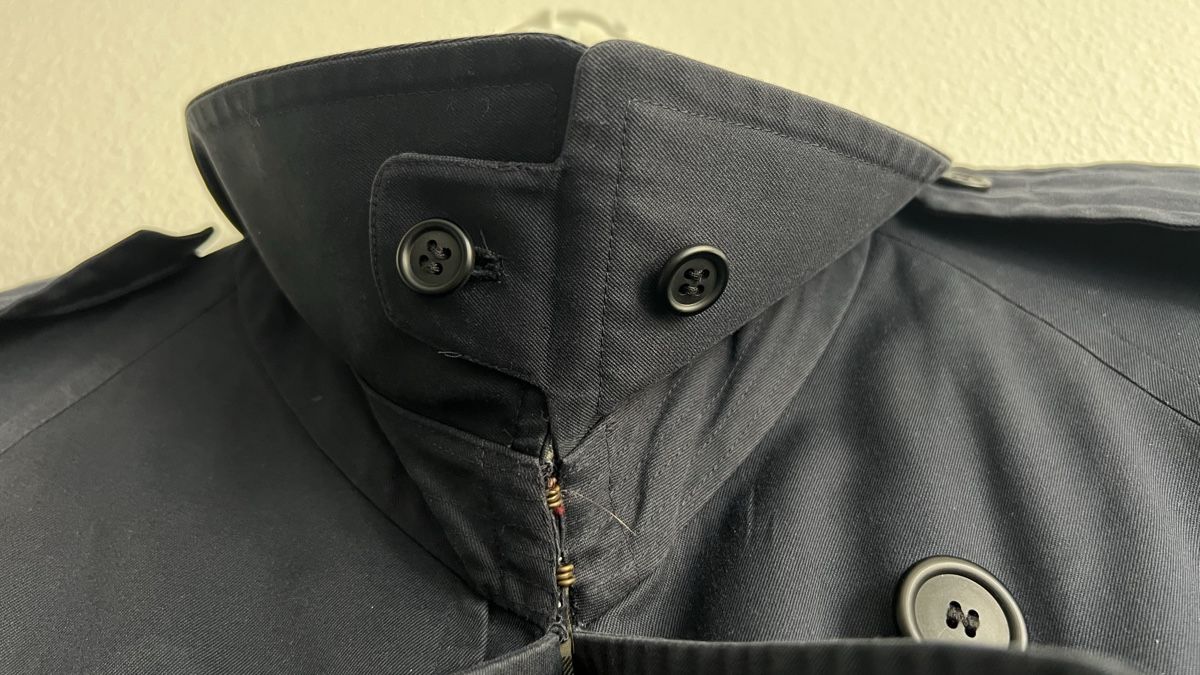 Burberry Cappotti: Burberry Navy Trench Coat – Nuovo (secondo la descrizione) da Zürich venduto da haa_qpd2 6