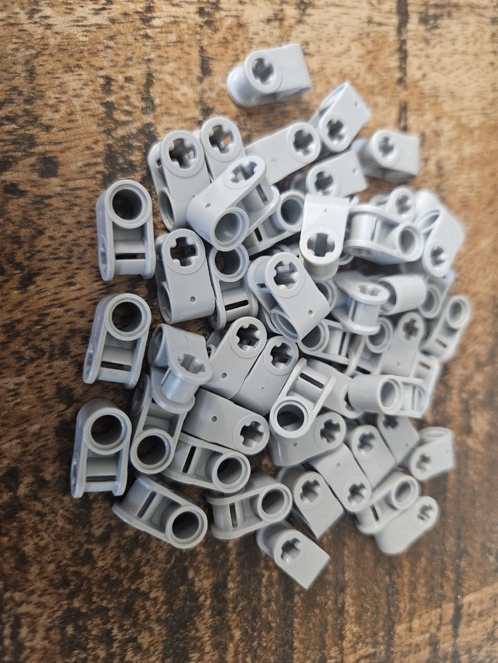 Lego Kit di costruzioni: lego 6536 lot de 5p pièces Light Bluish Gray Technic, Axle – Usato da Confignon venduto da Ecrofigs