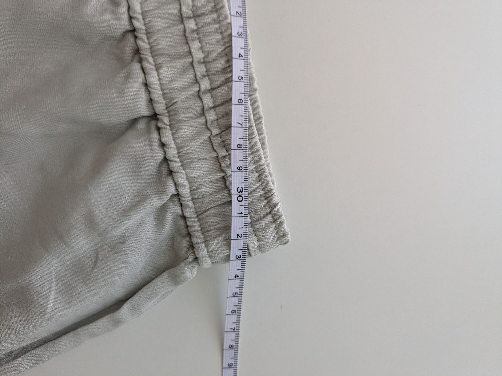 Pantalons: Schorts Damen,  Grösse 34  – D'occasion à Rorschach par olg_5qq2 3