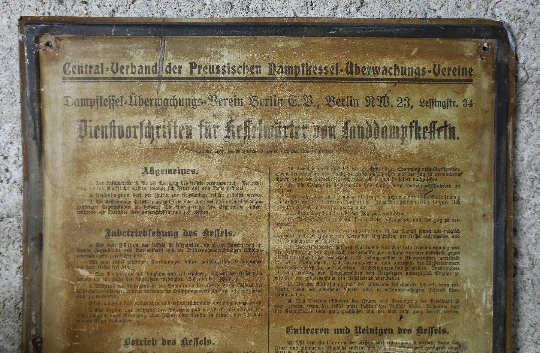 Insegne: Blechschild "Dienstvorschrift Kesselwärter" – Usato da Birrwil venduto da brandschatz_birrwil 3