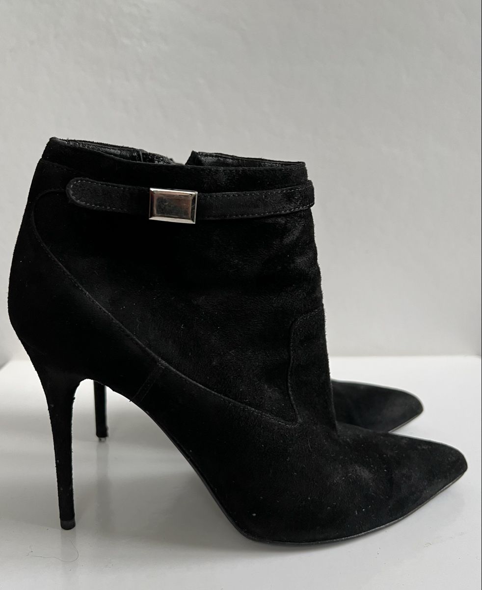 Scarpe da donna: Alexander Macqueen – Usato da Dietikon venduto da k.mirella