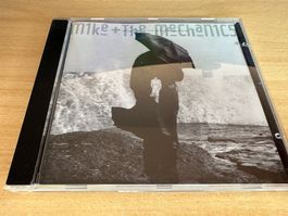 Mike + The Mechanics – Living Years