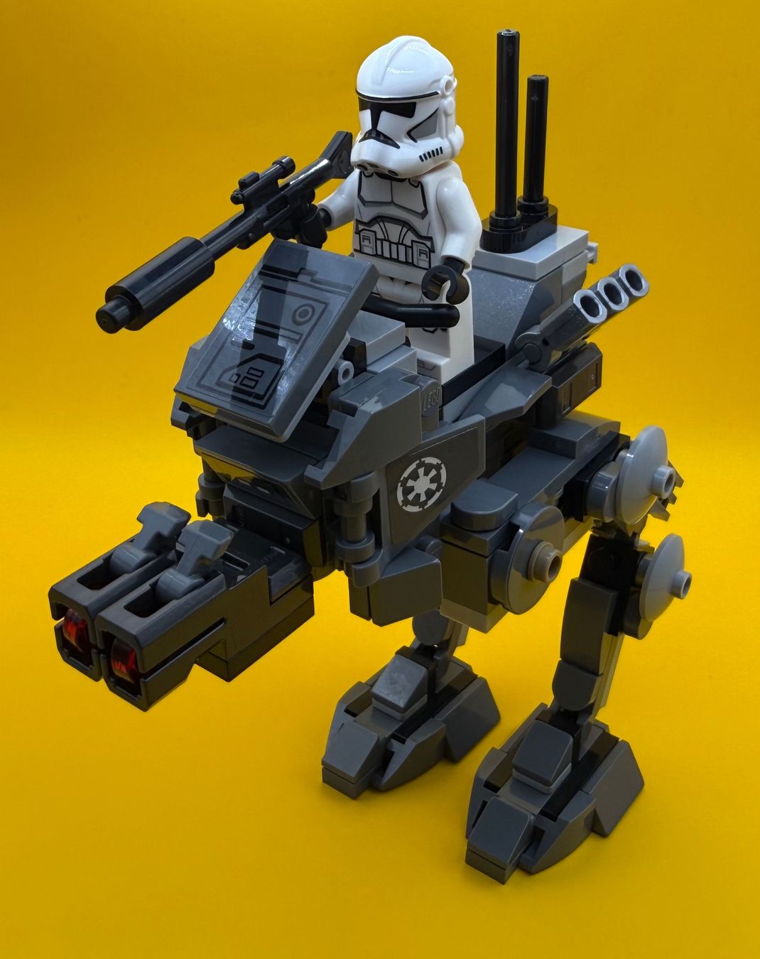 Lego Kit di costruzioni: Lego Star Wars Clone Trooper sw1319 +  AT-RT neu – Nuovo (secondo la descrizione) da St.Gallen venduto da sei_rs9f