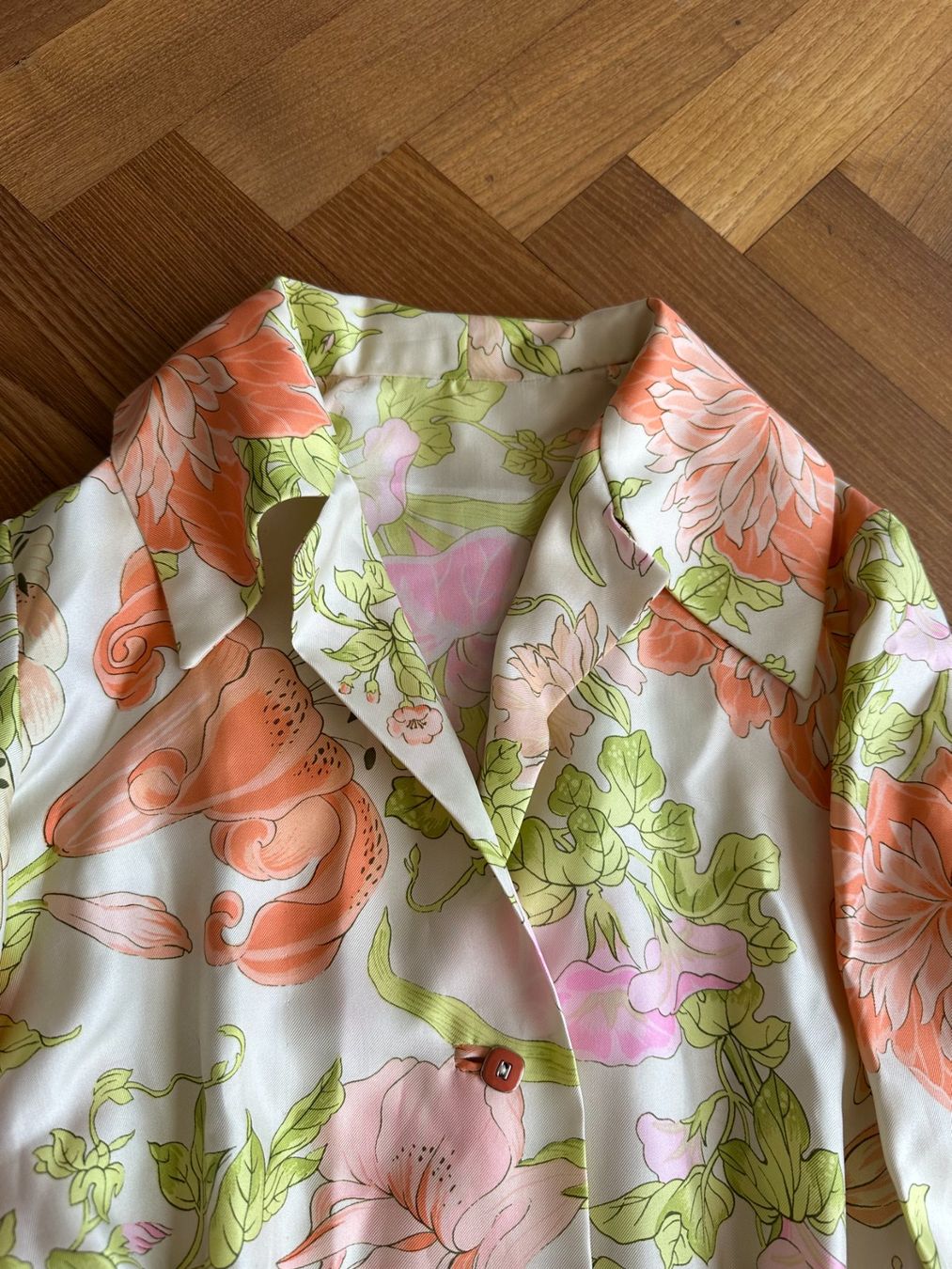 Vestiti: Seidenkleid Gr. xs-s – Nuovo (secondo la descrizione) da Rafz venduto da sam_ryj5 3