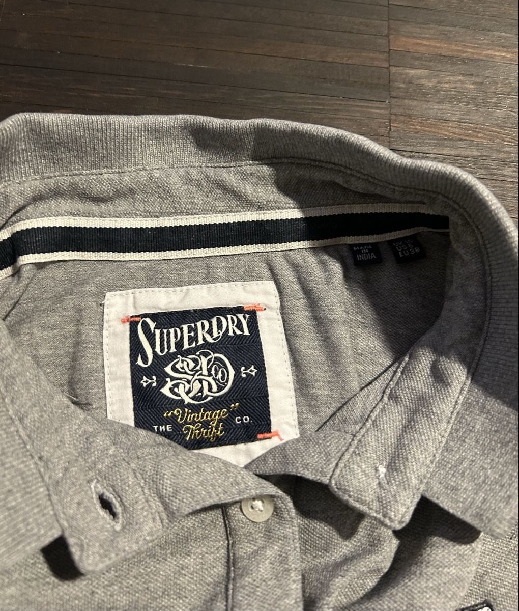 Superdry Tops: Superdry Top  – Neu (gemäss Beschreibung) aus Basel von lenarrari 1