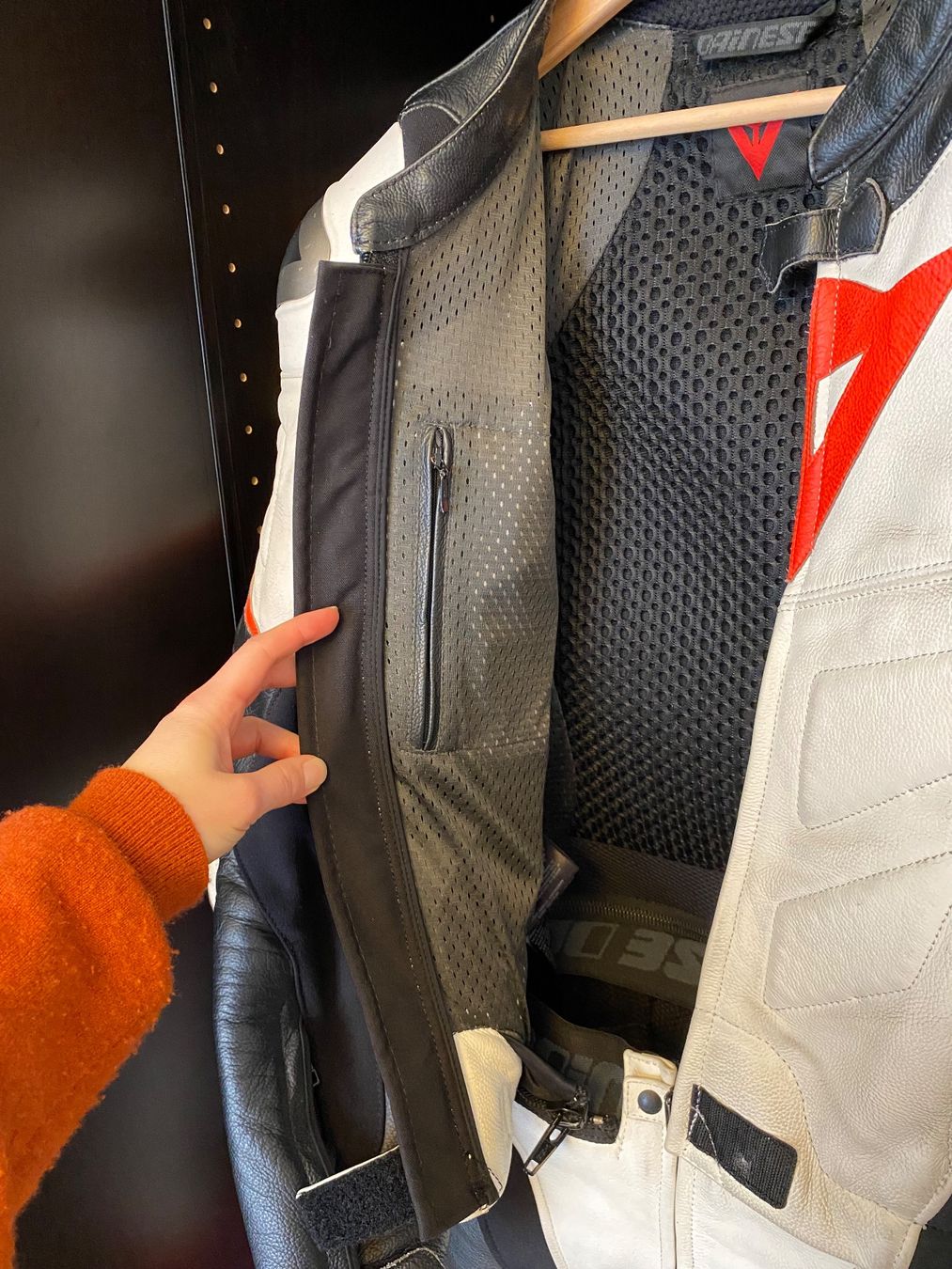 Dainese Completi: Töff Kombi Dainese – Usato da Zürich venduto da pran123 3