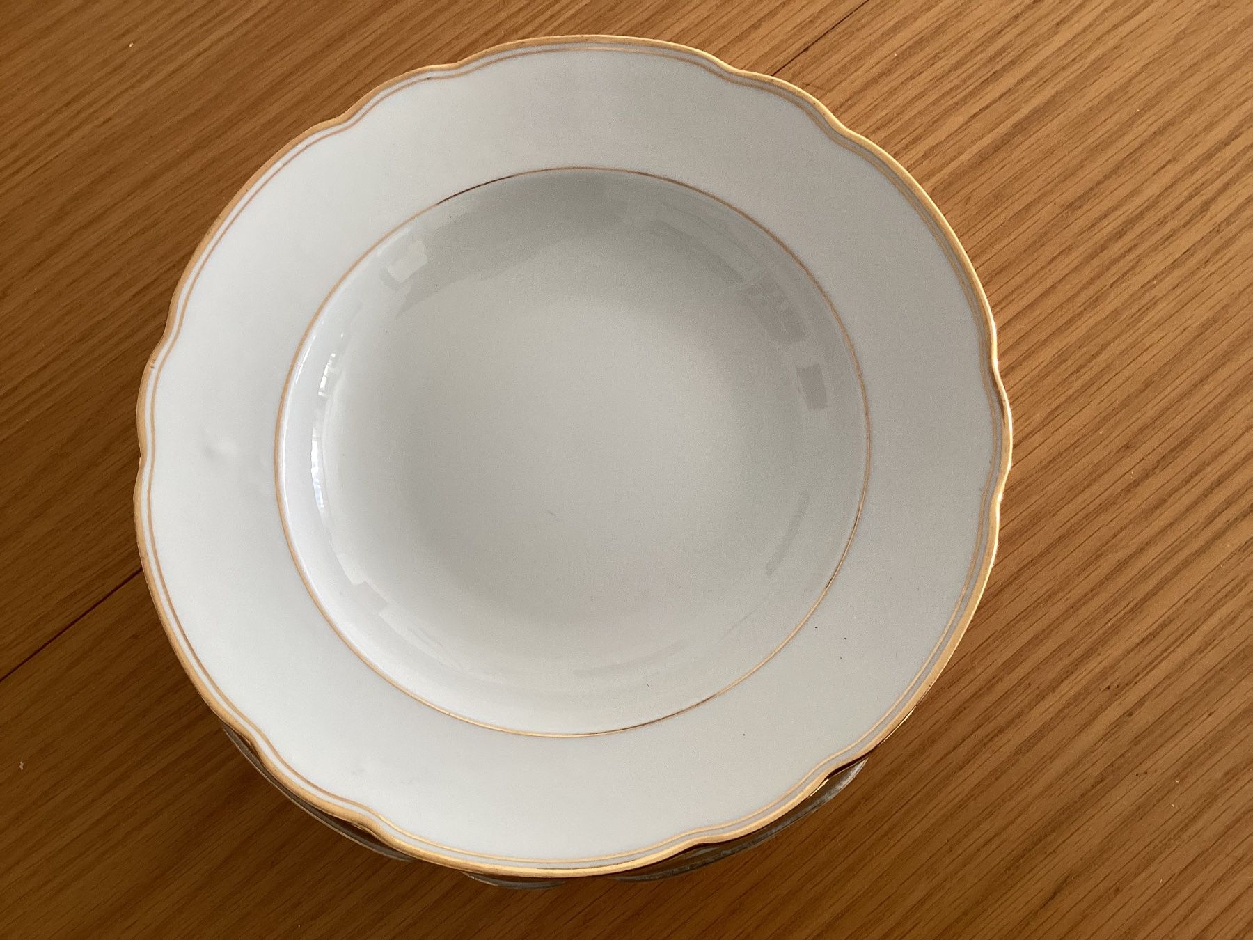 Set di piatti: 6 nostalgische Suppenteller mit Goldrand – Nuovo (secondo la descrizione) da Minusio venduto da scotch111 5