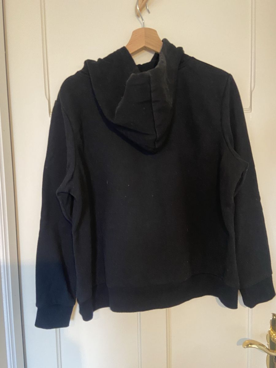 Maglioni & Felpe: Schwarzer Kapuzenpullover "New York" - Grösse 48- – Usato da Bern venduto da rah_fpy5 1