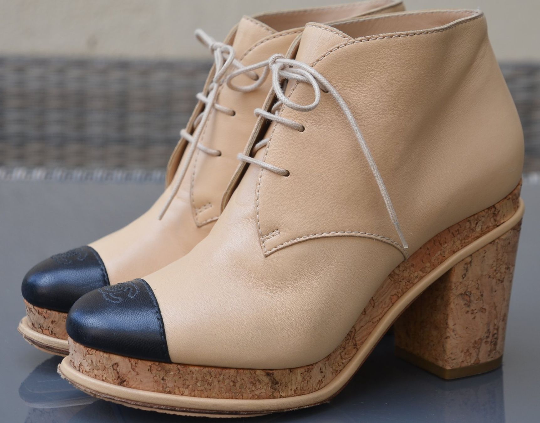 Chanel Scarpe da donna: Boots Chanel  bottines  .36.5 – Usato da Collonges venduto da Auganien 7
