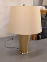 Goldige Stehlampe