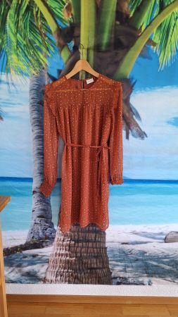 Elegantes Kleid Gr. 38, Vila