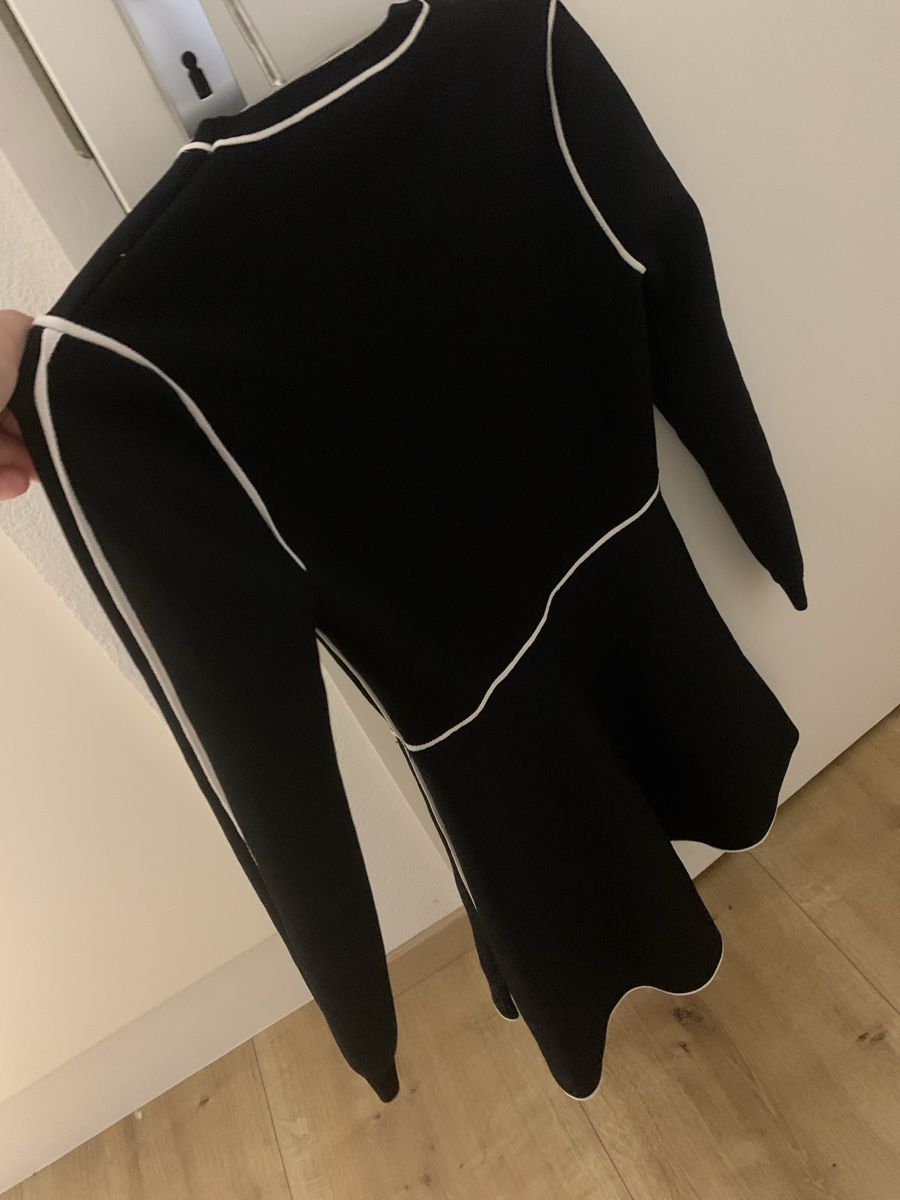 Kleider: Kleid Valentino – Neu (gemäss Beschreibung) aus Zell LU von Cipollone7 4
