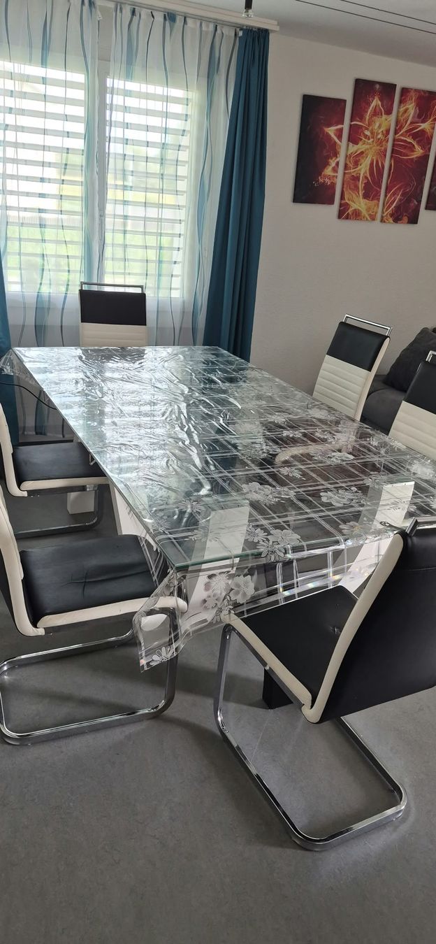 Tische: Moderner Glastisch  – Gebraucht aus Langenthal von nadeschkin85 1