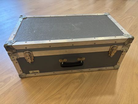 Case 70x36x26