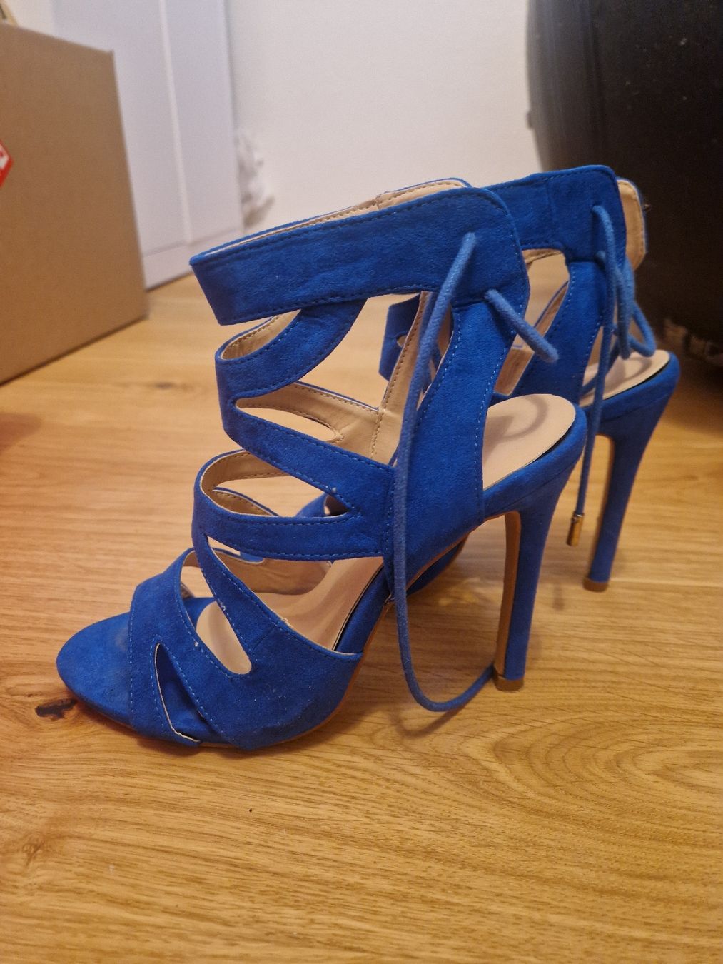 Scarpe da donna: Blaue Schnür High Heels Gr. 36 – Usato da Richterswil venduto da sel_pp6v