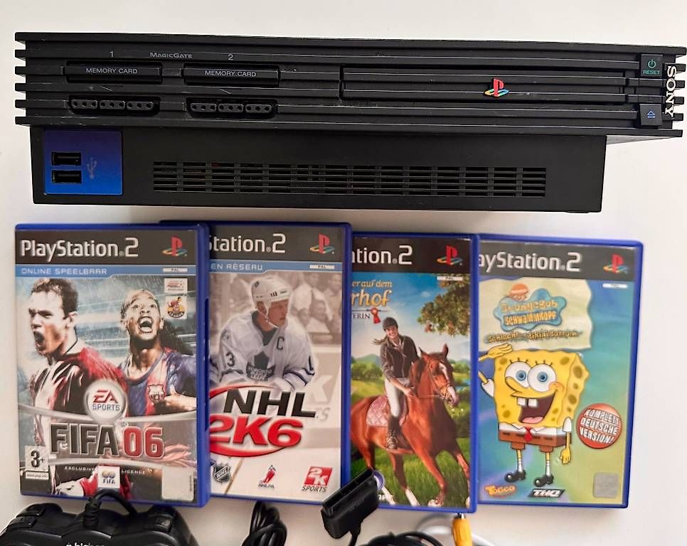 Sony Konsolen: PS2 Sony Playstation 2 Noir 4 jeux – Gebraucht aus Couvet von nay_prh5 1