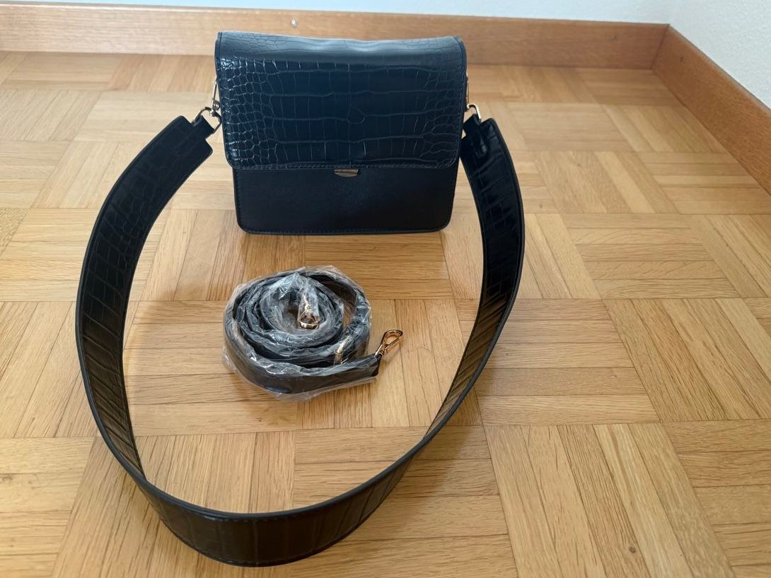 Borse da donna: Handtasche – Usato da Stans venduto da lorena.17 1