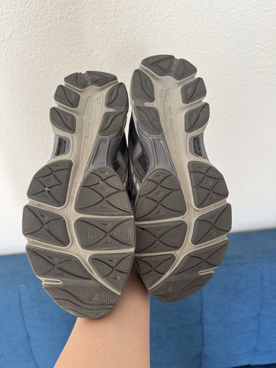 Asics Herrenschuhe: Asics shoes  – Gebraucht aus Zürich von amm_nk5z 2