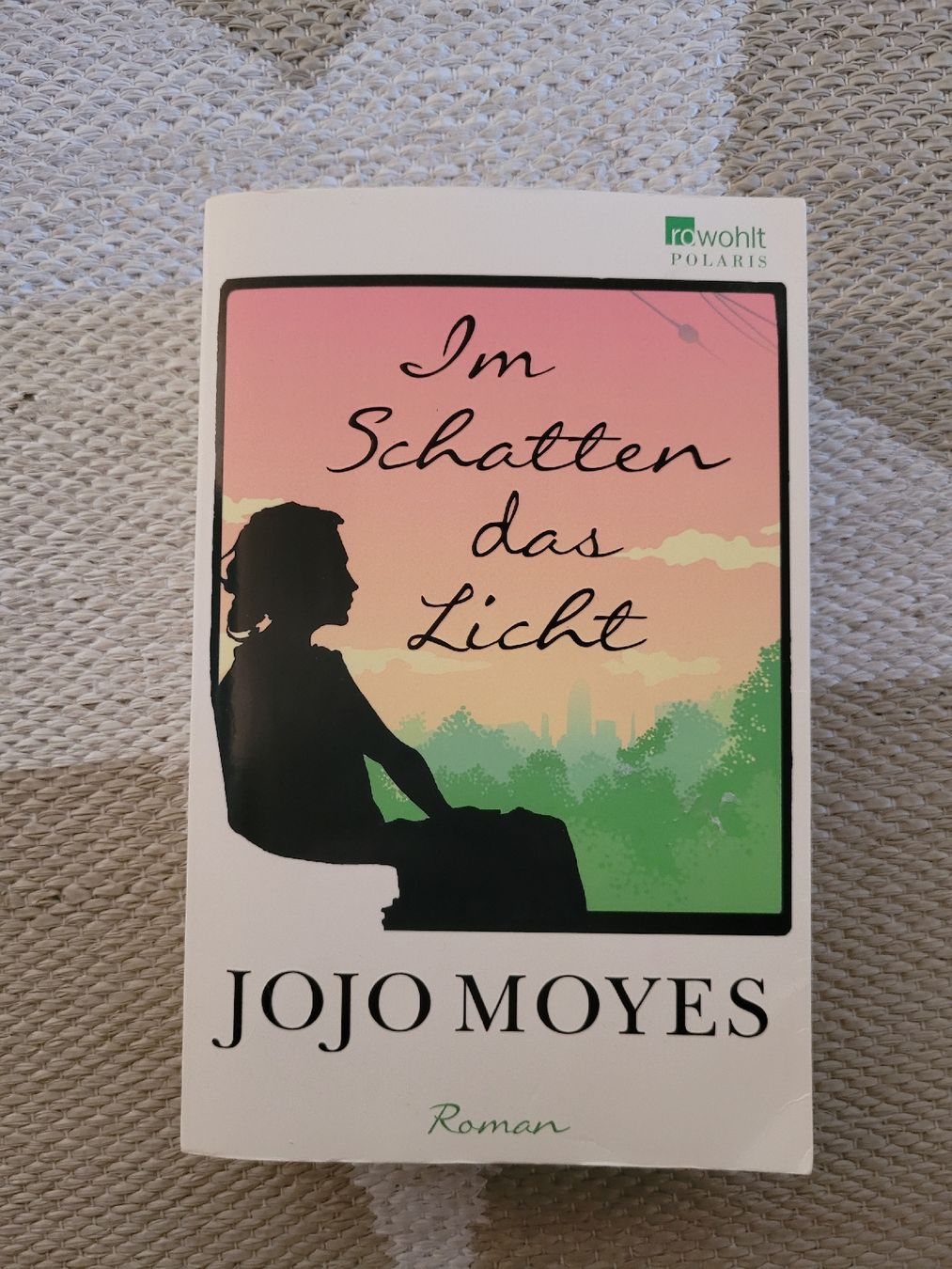 Libri: Jojo Moyes im Schatten das Licht – Usato da Perlen venduto da Safari_23
