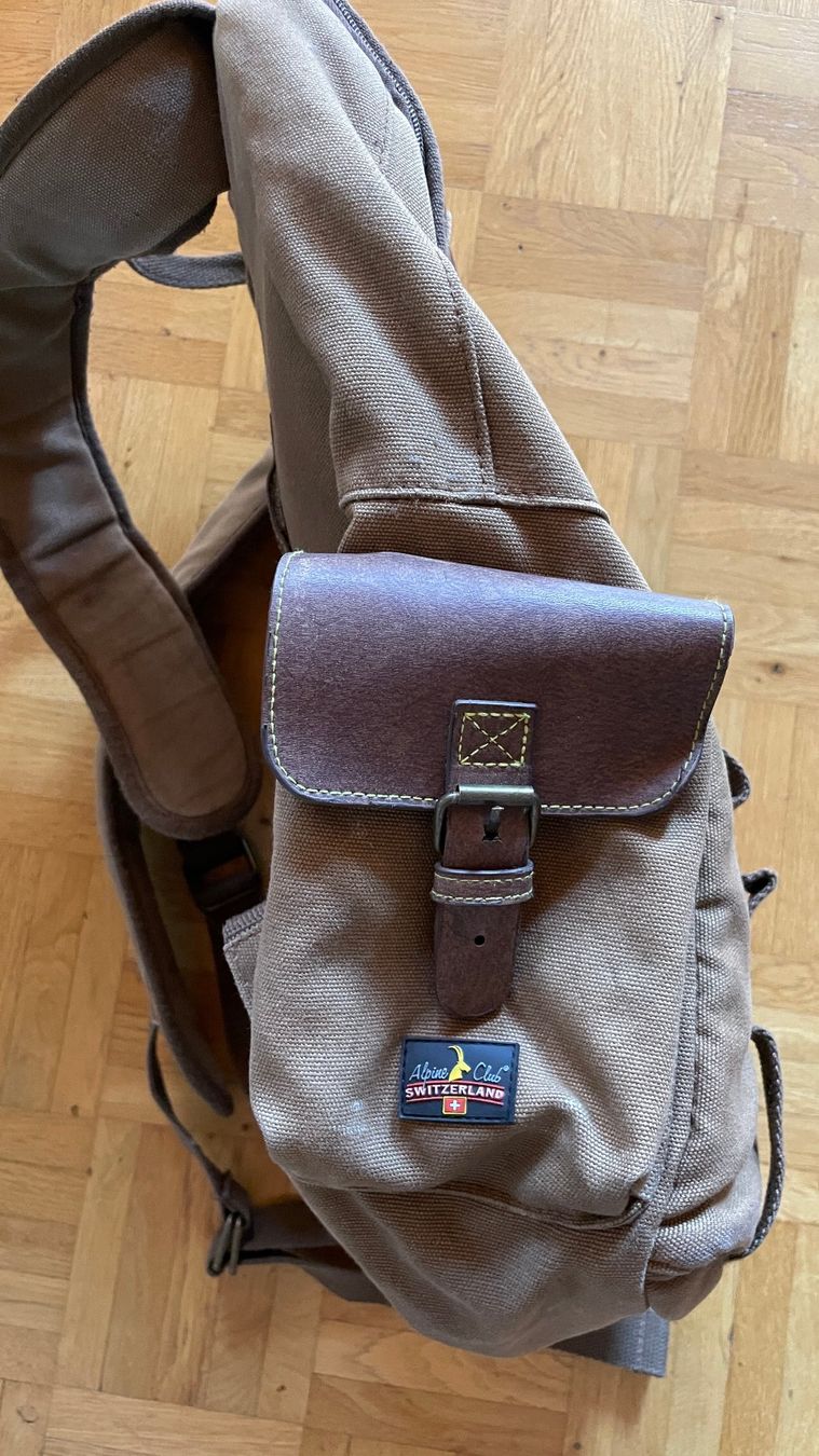 Rucksäcke: RUCKSACK Alpine Club SWITZERLAND – Gebraucht aus Glattfelden von cybermaxx 3