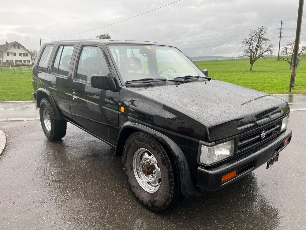 Nissan Terrano 3.0 V6 ab MFK und Service bei Sofortkauf