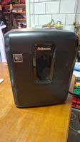 Aktenvernichter / Schredder von Fellowes 8mc Powershred