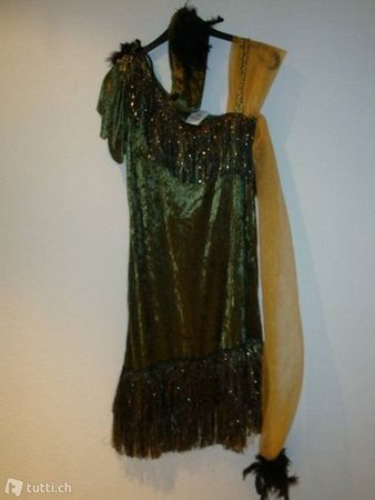 K..3) Kleid Gr. 40/42