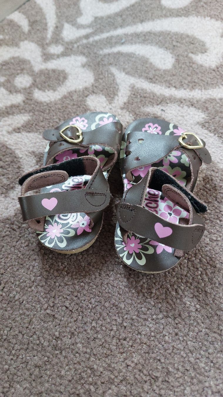 Skechers Schuhe für Mädchen: Sandalen Gr. 22, Sketcher – Gebraucht aus Auw von pet_fc8x 1