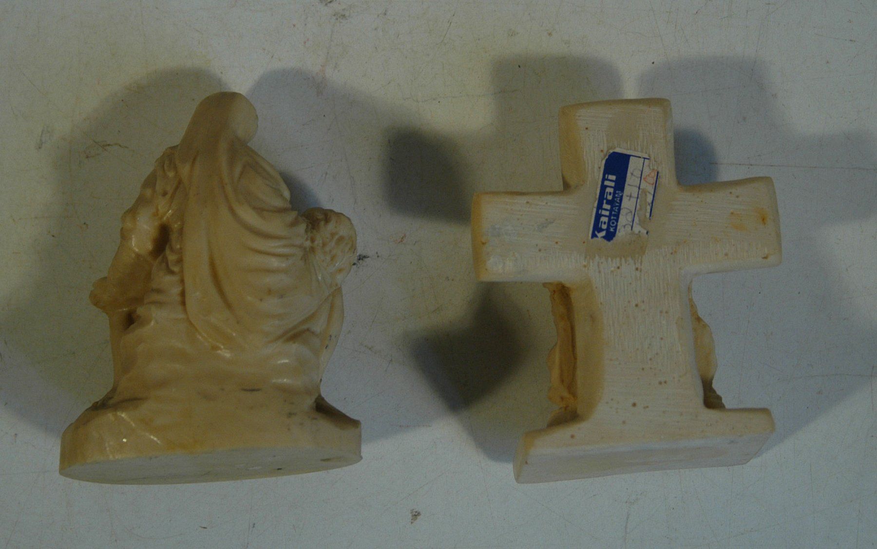 Statuette: 2-teiliges Set: Jesus und Maria Figuren – Usato da Herisau venduto da Wisen 6