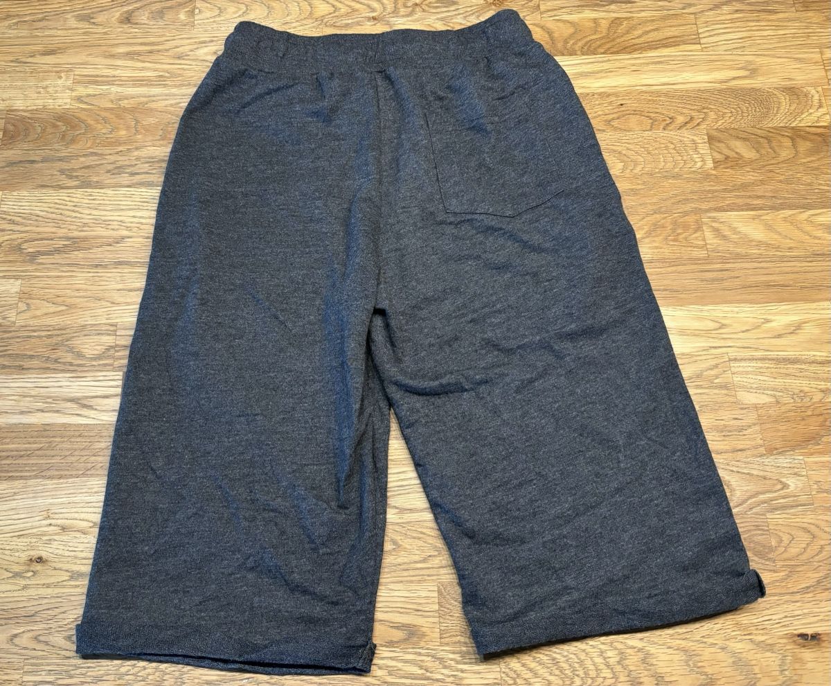 Pantaloni: Bonprix Joggingshorts Gr.146 – Usato da Oberdorf SO venduto da sa-na 1