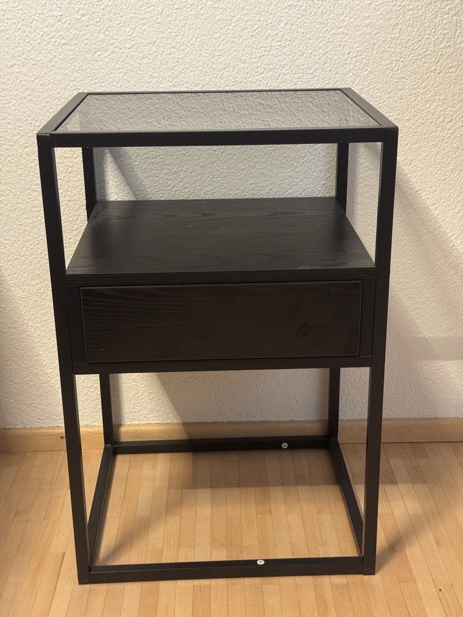 Comodini: Nachttisch / Kommode Design Randolf – Usato da Hombrechtikon venduto da eli_xsh8