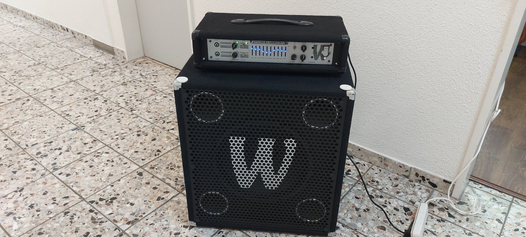 Amplificatori: Bass Amp Bundle Warwick WA 300 ,Warwick WCA 115 PRO – Usato da Glattbrugg venduto da Swissmusik