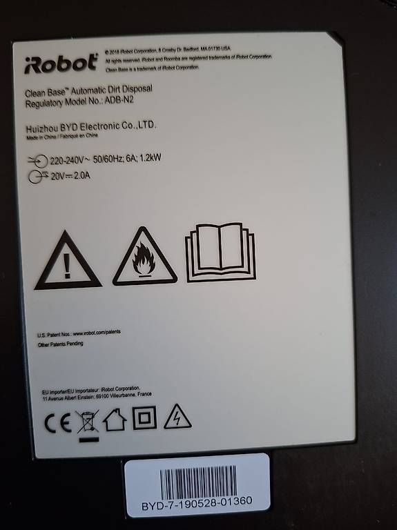Staubsauger & Zubehör: Absaugstation Roomba Clean Base – Gebraucht aus Murten von pra_cyk2 1