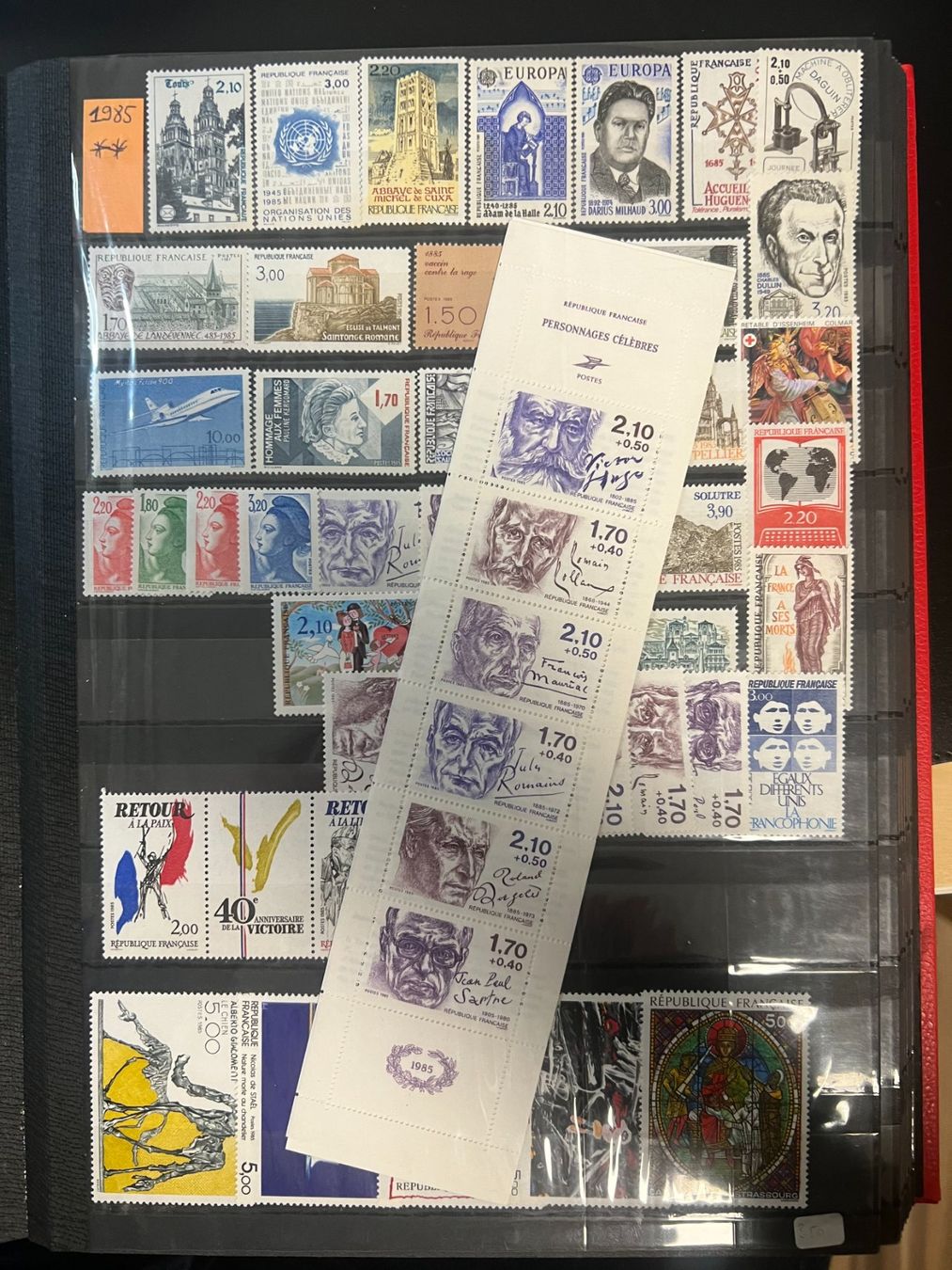 Tutti i francobolli: () Année complète 1985 Neufs** – Nuovo e nell'imballaggio originale da Lausanne venduto da ffhoud