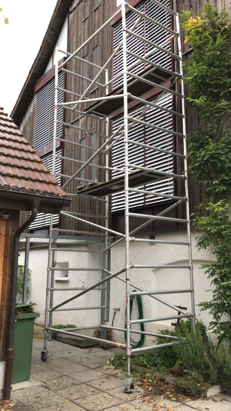 Echafaudages: Rollgerüst – D'occasion à Frauenfeld par fuabs