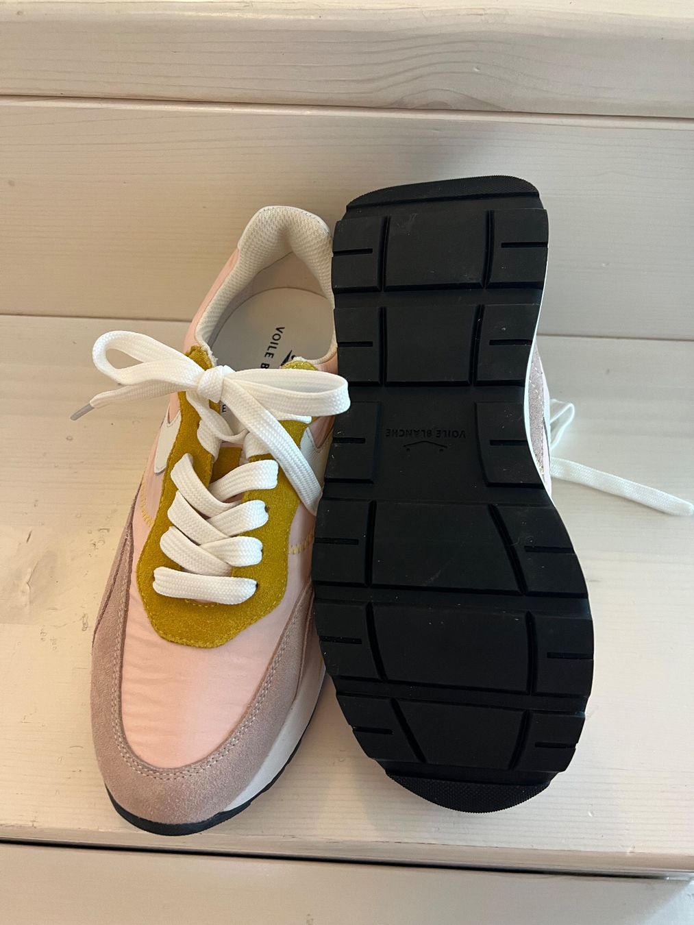 Scarpe da donna: Sneakers Voile Blanche – Nuovo (secondo la descrizione) da Hausen AG venduto da Jean1968 3