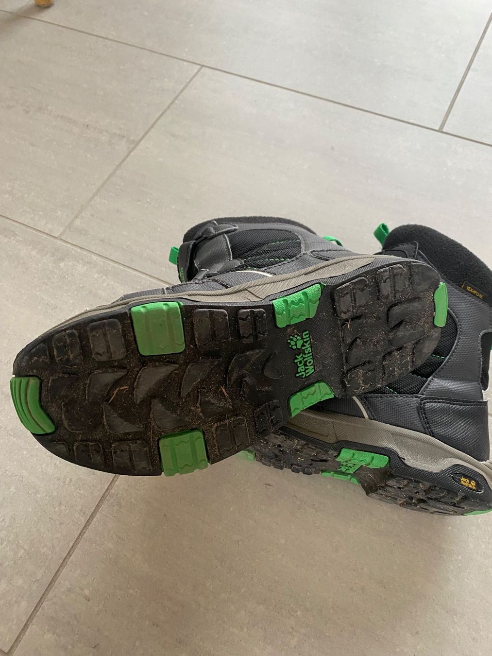 Jack Wolfskin Scarpe per ragazzi: Jack Wolfskin Winterschuhe in Grösse 34 – Usato da Uetikon am See venduto da cristalllina 3