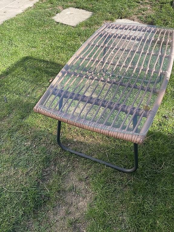 Tische:  Lounge Tisch – Gebraucht aus Wangen SZ von flowerfly 1