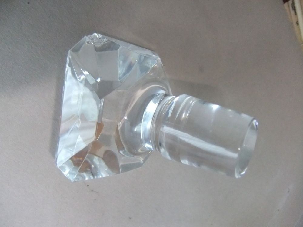 Baccarat Caraffe: Baccarat crystal Decanter Karaffe mit Stopfen – Usato da St. Niklaus VS venduto da wunschlos54 1