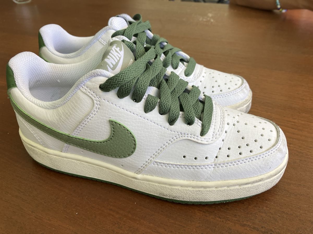 Nike Scarpe per ragazzi: Nike Turnschuhe 35.5 – Usato da Forch venduto da Adi8881