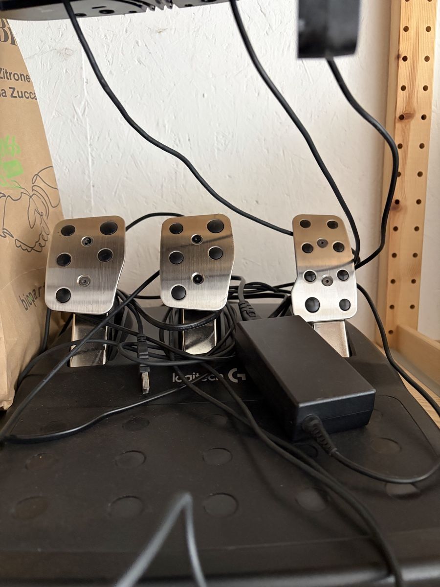 Logitech Manettes: Logitech G29 Driving Force – D'occasion à Hinwil par rubinstar4 2