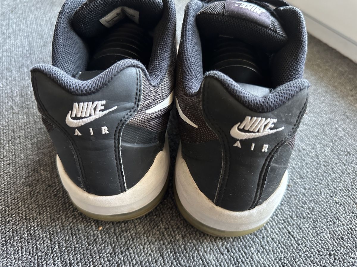 Nike Scarpe da uomo: Nike air max homme taille 46 noir – Usato da Bulle venduto da LeMoleson 2