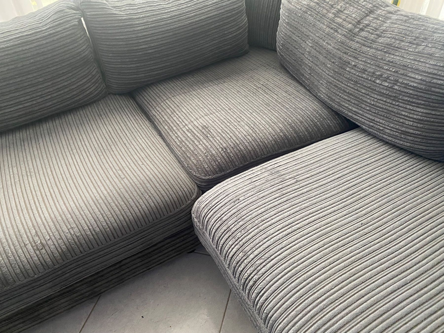 Sofas: Ecksofa-XXXL Grau – Gebraucht aus Spreitenbach von ele_bcv8 5