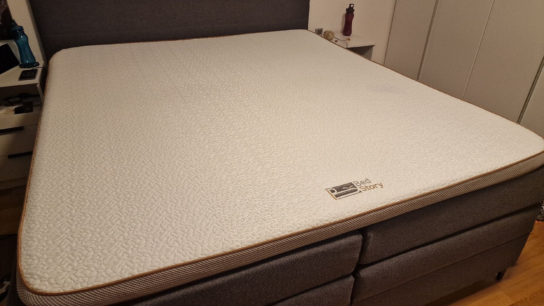 Materassi: Topper / Matratze Bed Story Memoryschaum / Boxspringbett – Usato da Dübendorf venduto da baldi4545 2