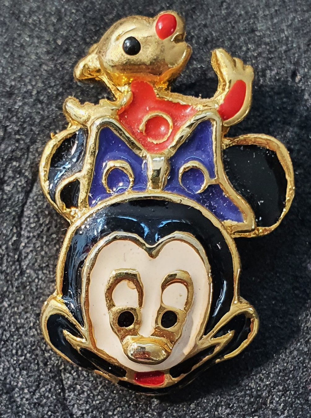 Disney Placchette & Badge: GG354 - 3D Pin Mickey oder Minni Mouse – Usato da Reinach BL venduto da Boston-Verkauf