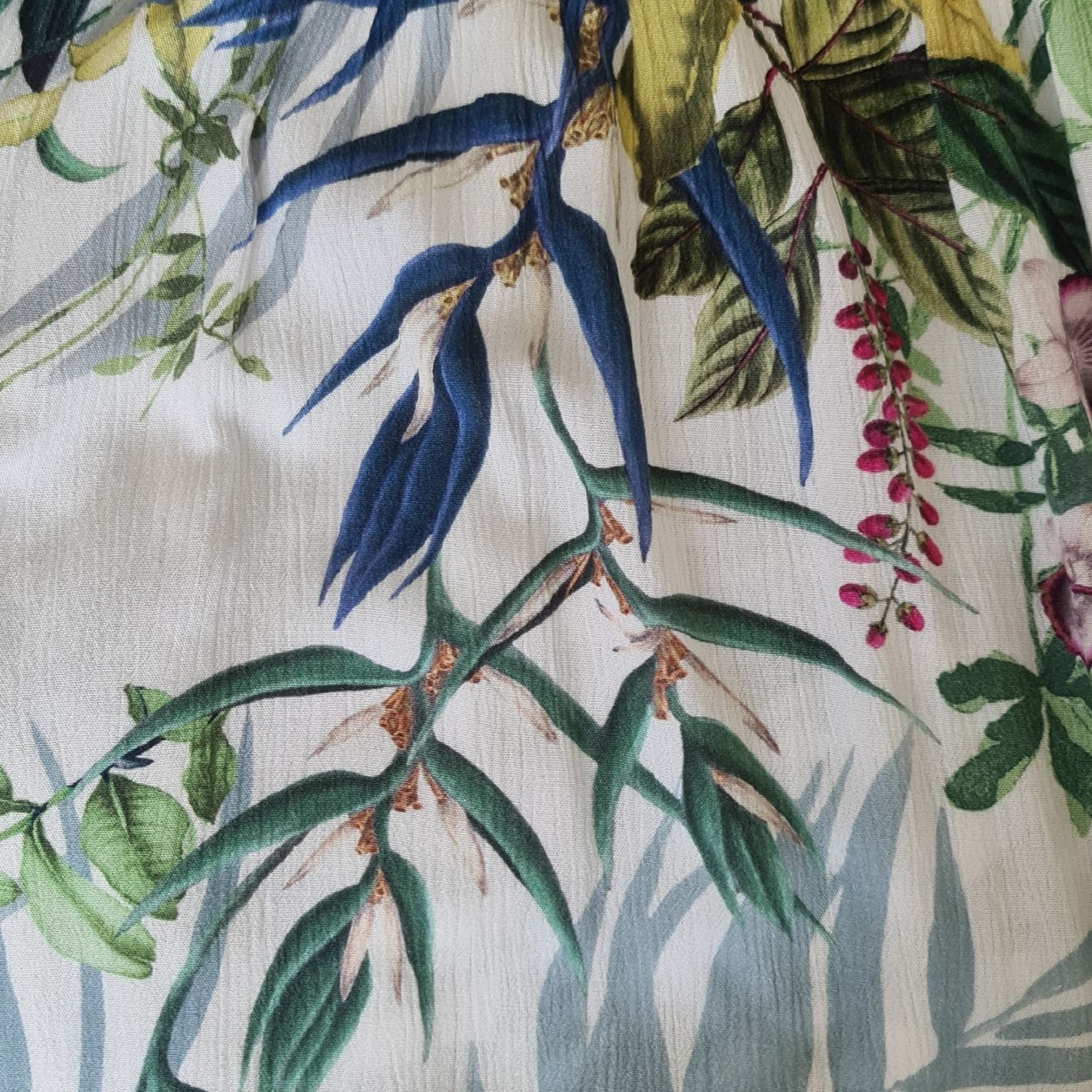 Desigual Blusen: Blouse Desigual taille L, épaules découvertes – Neu (gemäss Beschreibung) aus Renens VD von del_t2kx 2