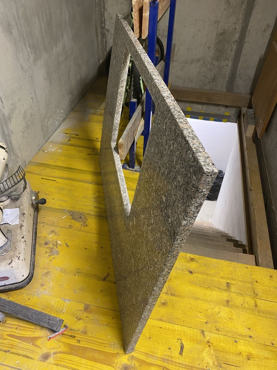 Steine & Dachziegeln: Granit Platte – Gebraucht aus Winterthur von Alb30 1