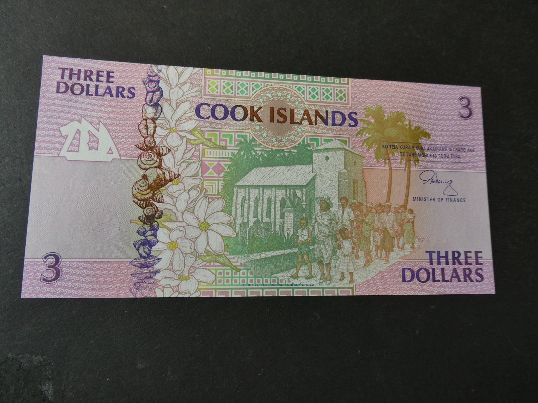 Banknoten: Cook Islands, 3 Dollars -   ungefaltet – Gebraucht aus Hinterforst von Rohusri 1